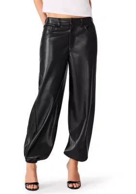 Soho Pants by Steve Madden