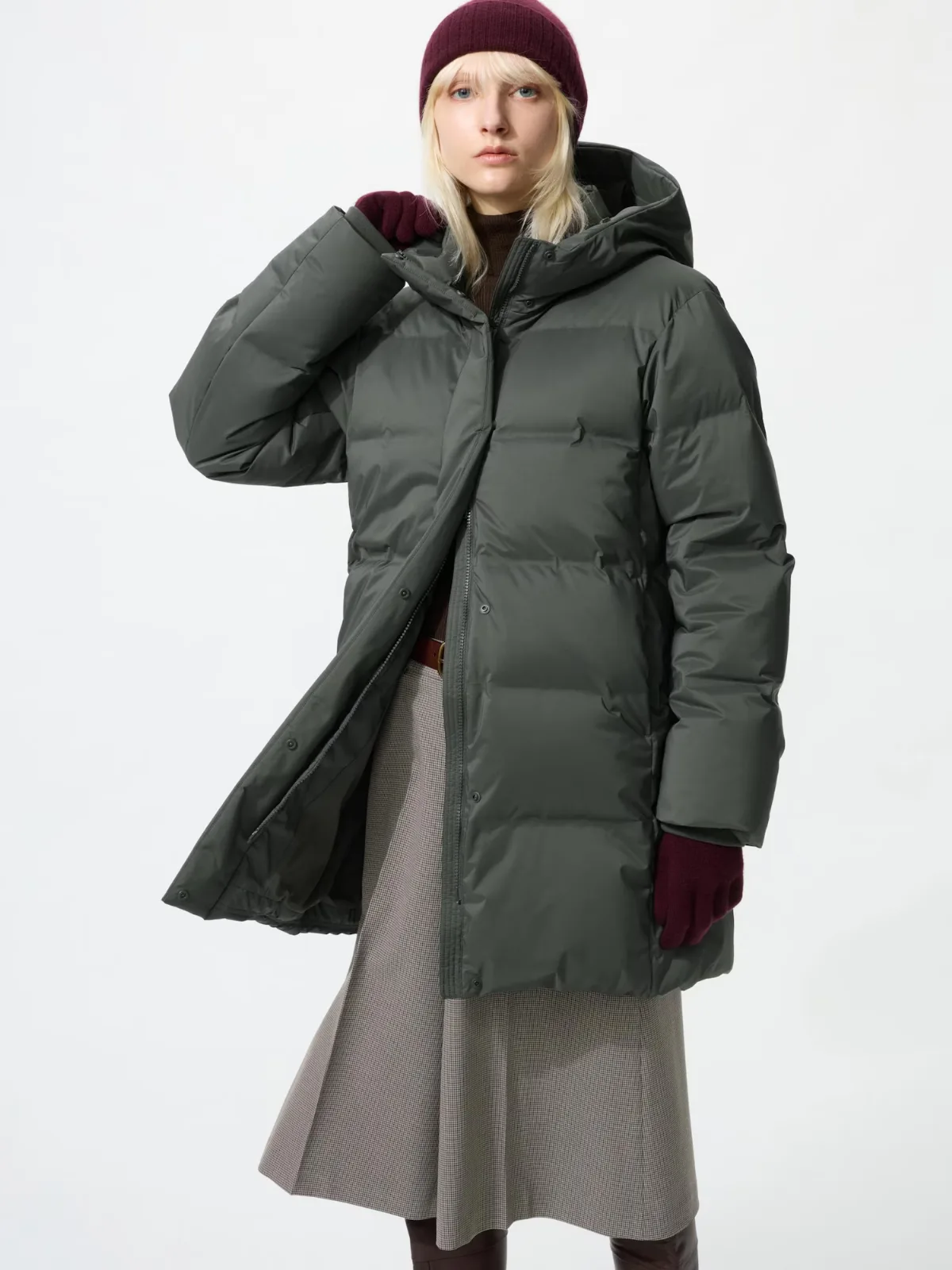 Seamless Down Short Coat by Uniqlo