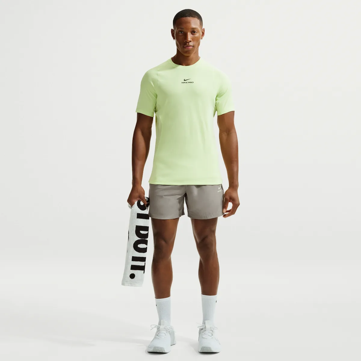 Pro Training Dri-FIT 6" Shorts by Nike