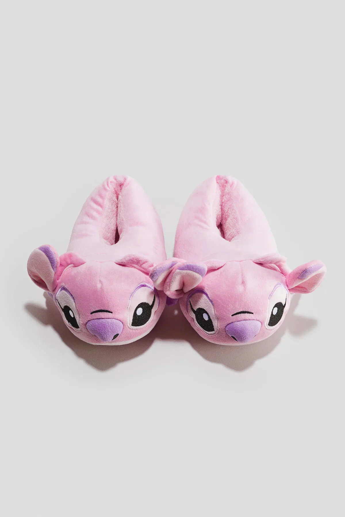 Soft Appliquéd Slippers by H&M