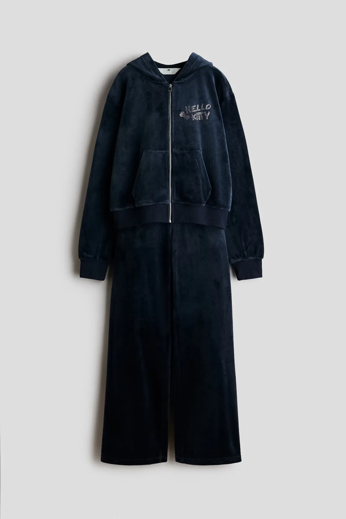 2-Piece Motif-Detail Velour Set by H&M
