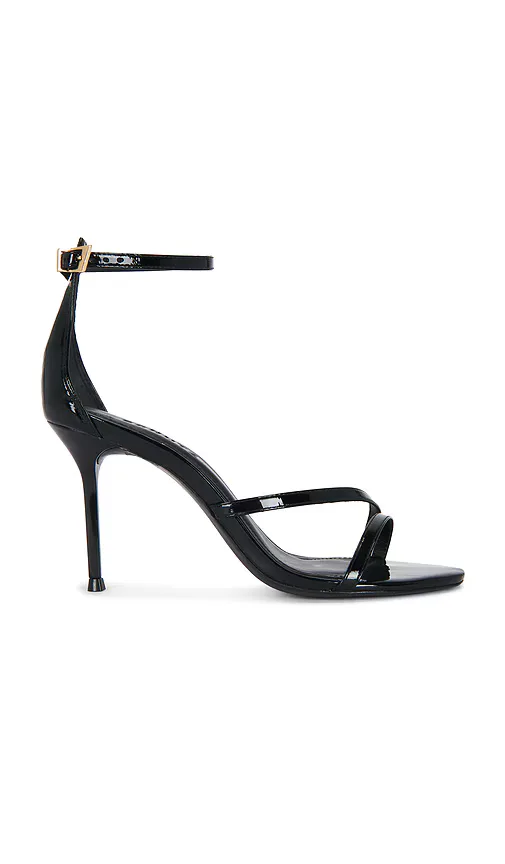 Tessa Sandal