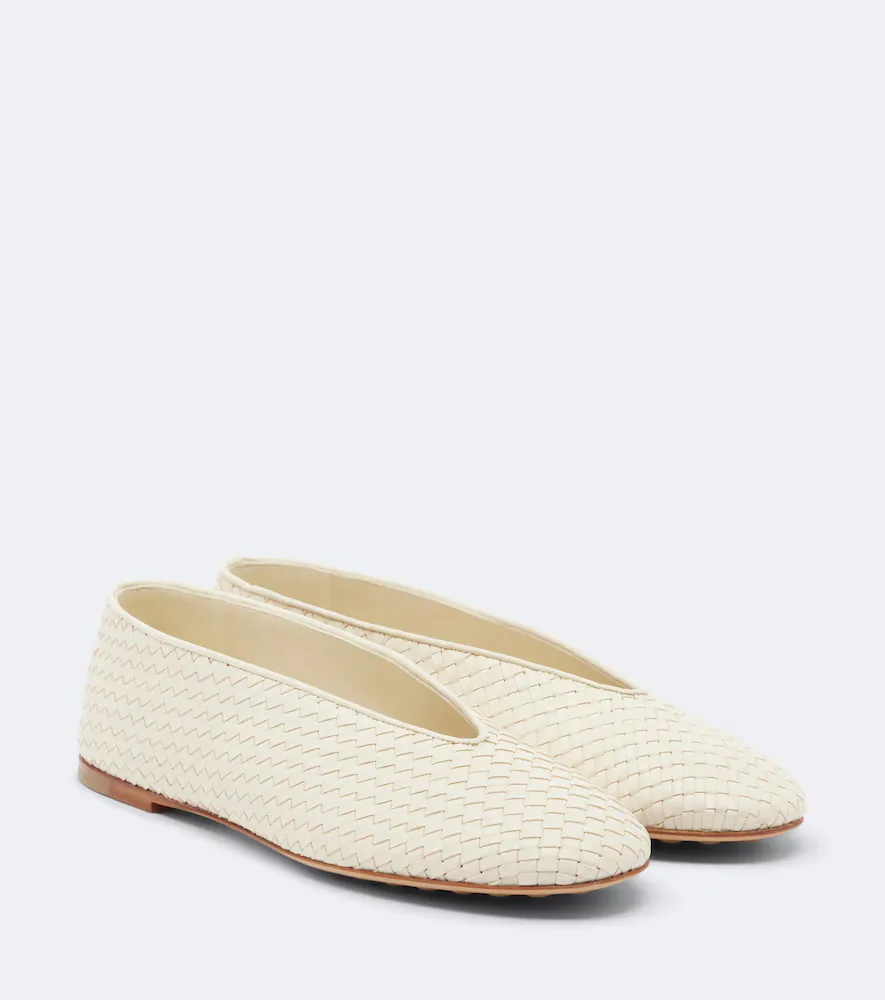 Rosa Intrecciato Leather Ballet Flats by Bottega Veneta
