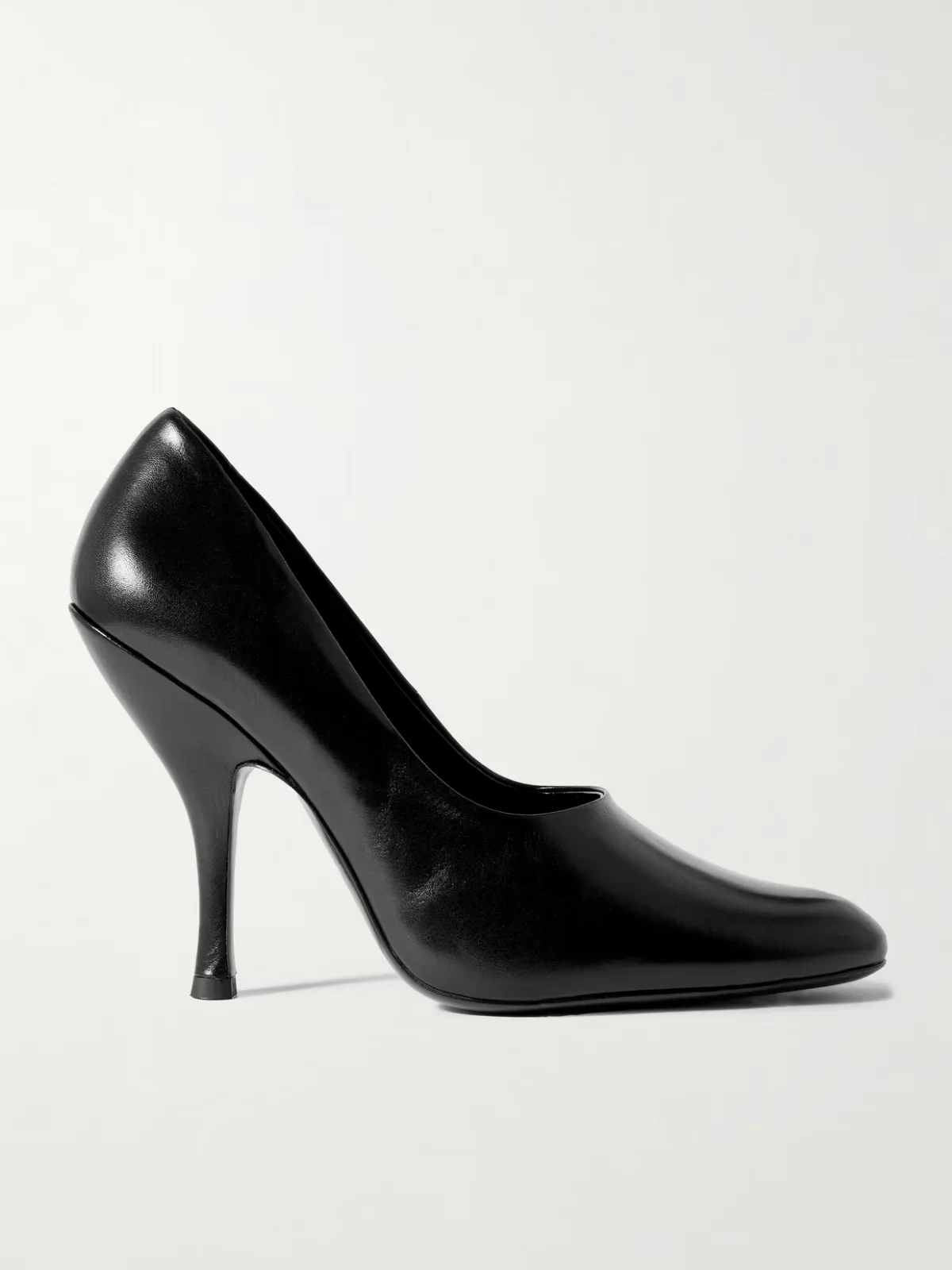 - Leather Pumps -