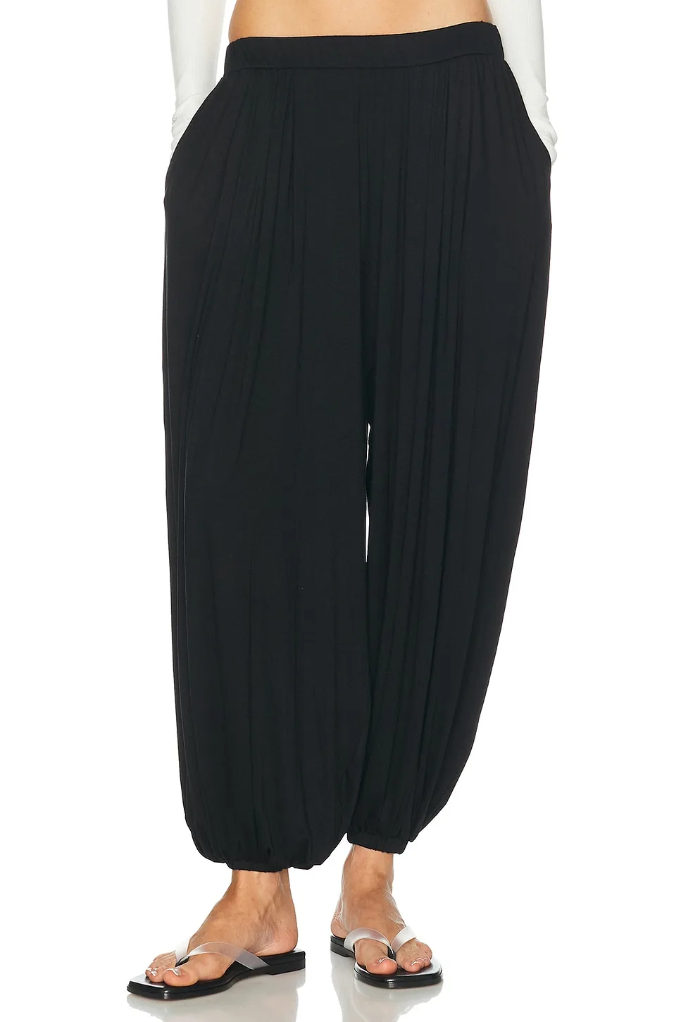 Aladdin Pant by Norba