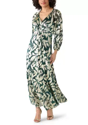 Long Sleeve V-Neck Shimmer Pleated Foil Gown by Msk