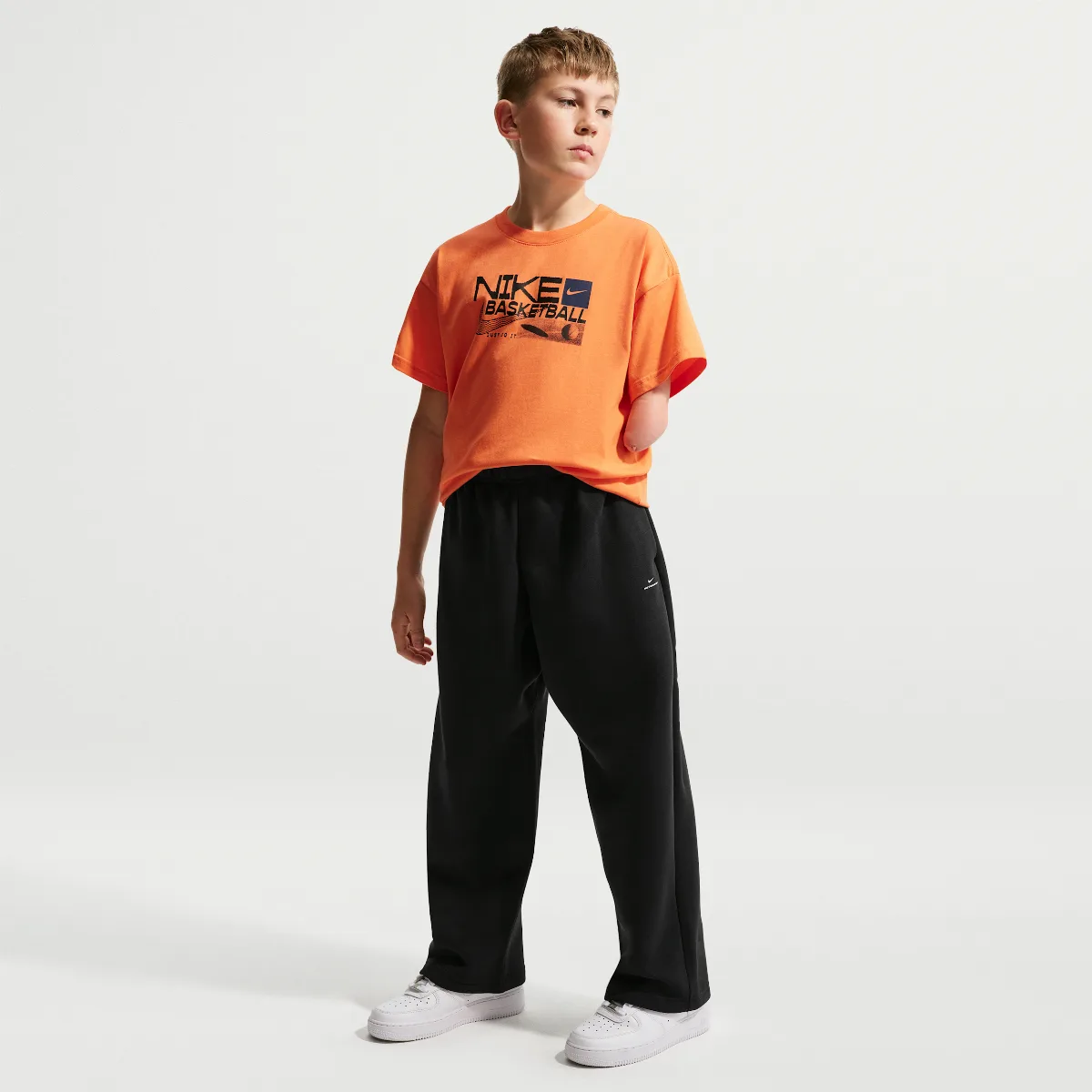 Standard Issue Brushed Fleece Basketball Pants by Nike
