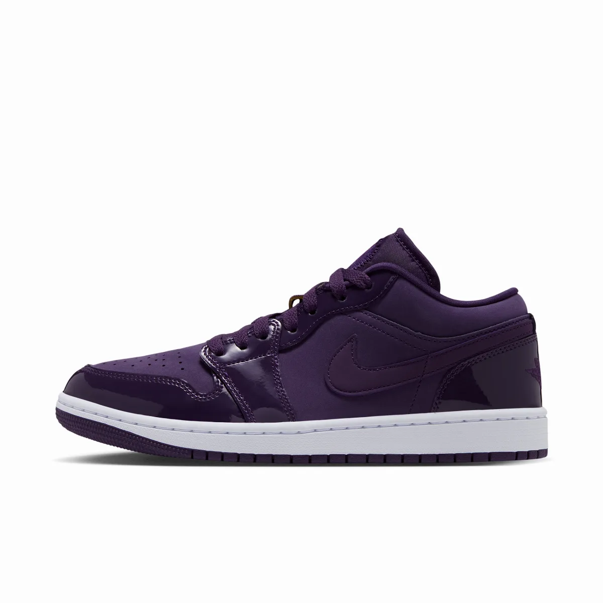 Air Jordan 1 Low SE Shoes by Jordan