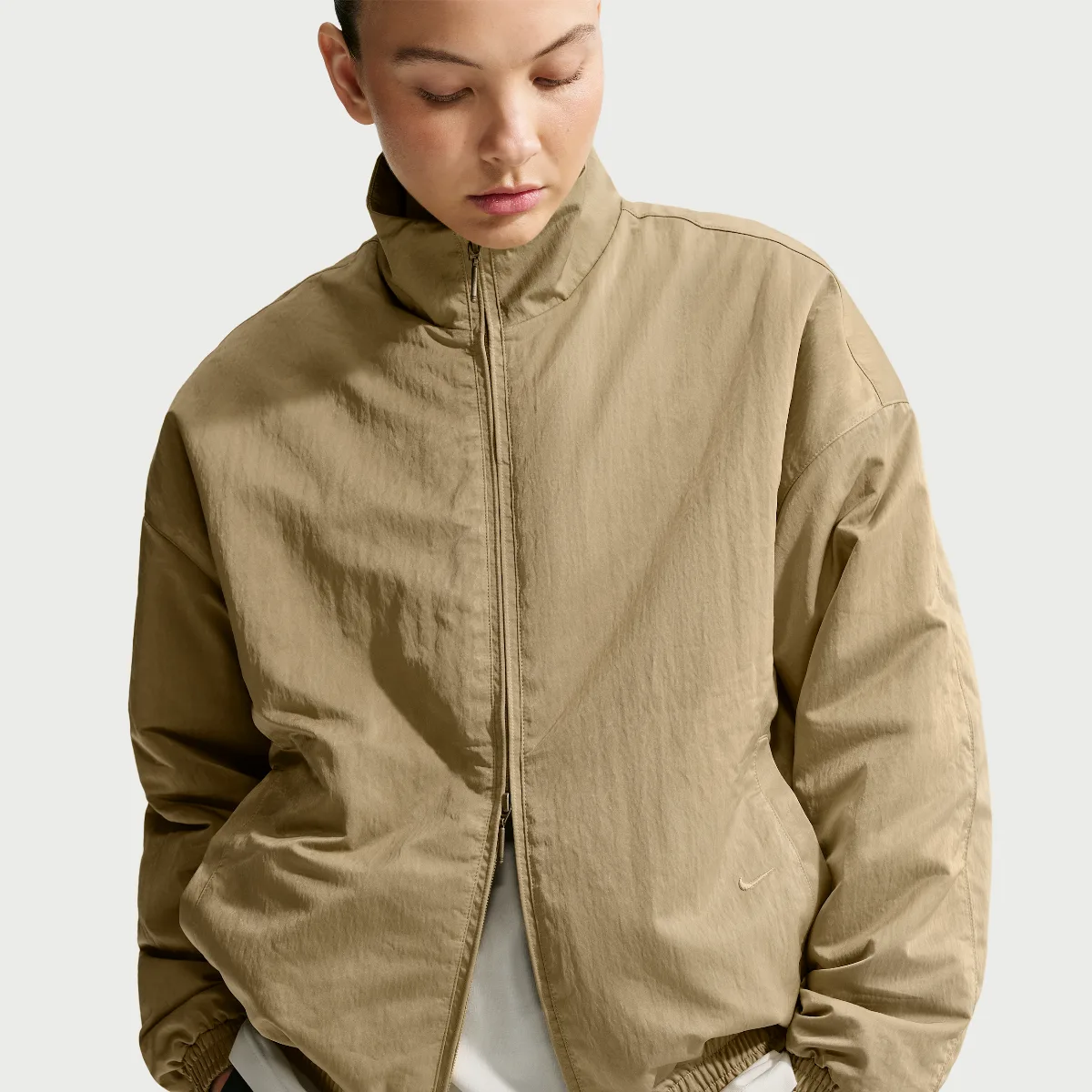 Nike Caitlin Standard Issue Dri-FIT Game Woven Synthetic-Fill Basketball Jacket