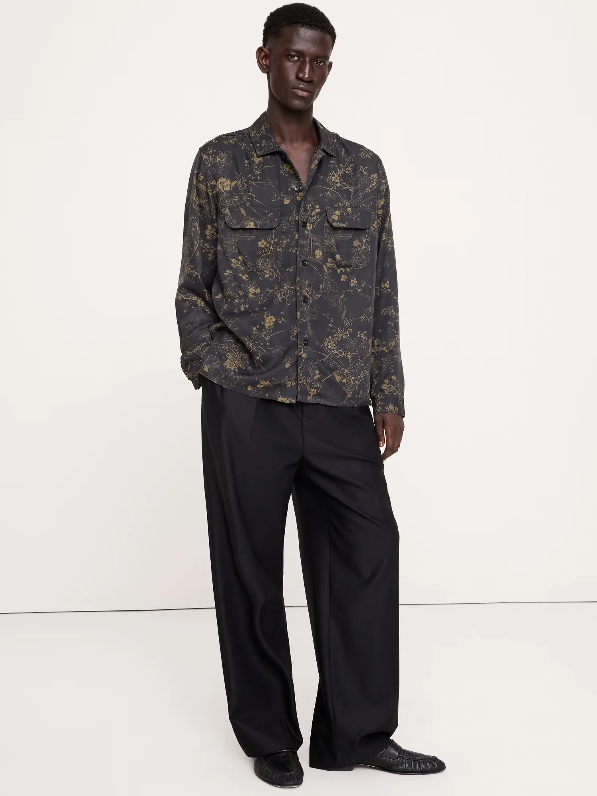 Standard-Fit Drapey Floral Resort Shirt