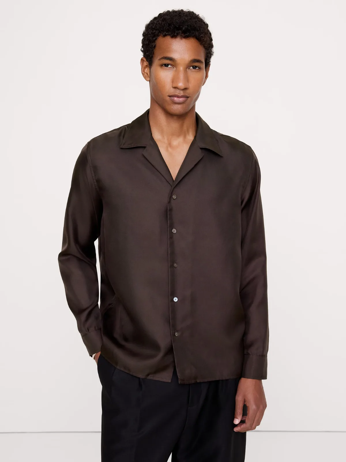 Standard-Fit Silk Long-Sleeve Resort Shirt