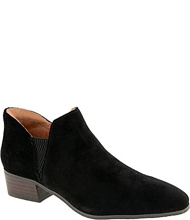Paso Suede Block Heel Shooties by Andre Assous