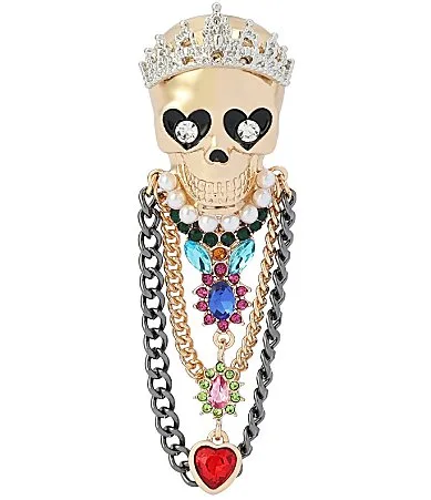 Betseys Queen Skull Brooch