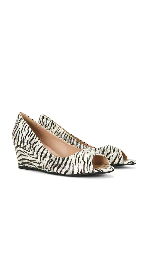 Open Toe Mule Wedge by Niihai