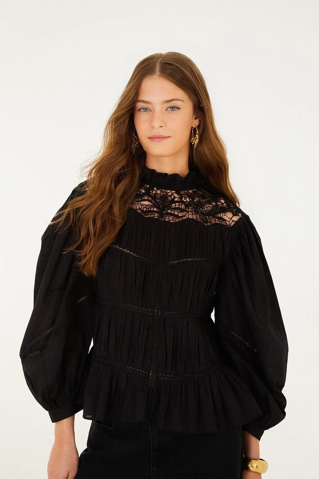 Lace Puff Sleeve Blouse