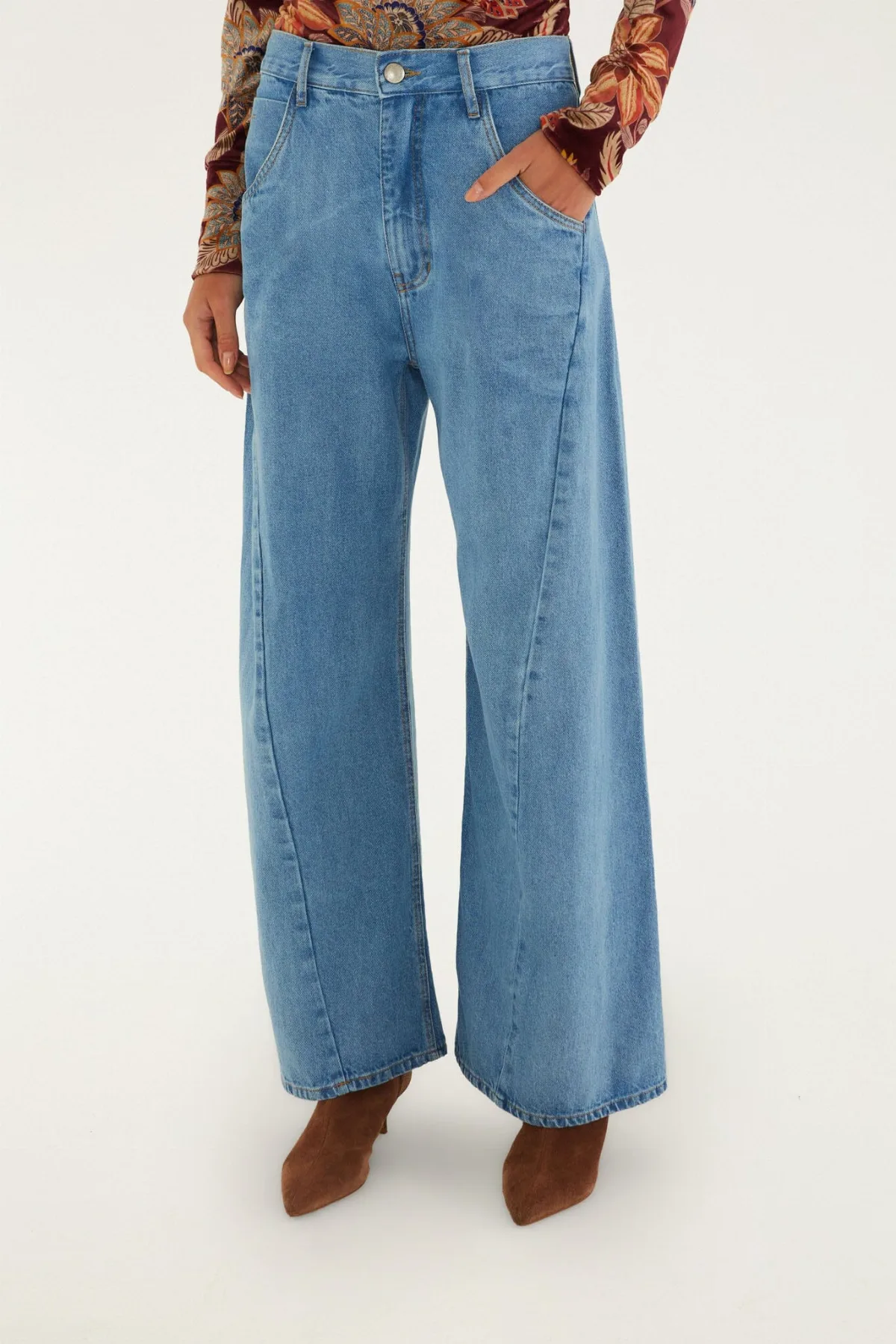 Light Wide-Leg Denim Pants by FARM Rio