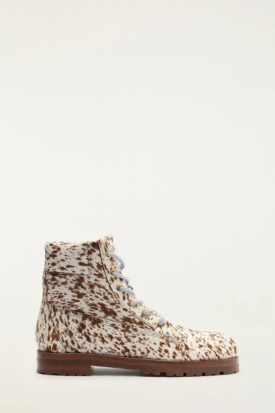 Trekking Boots by FARM Rio