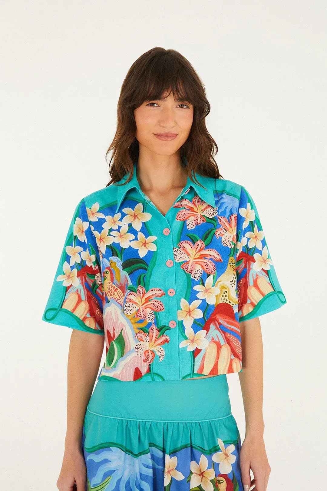 Garden of Life Scarf Short Sleeve Crop Shirt