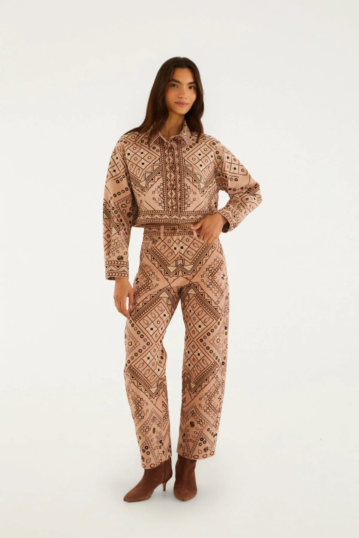 Beige Cosmopolitan Slim Pants by FARM Rio