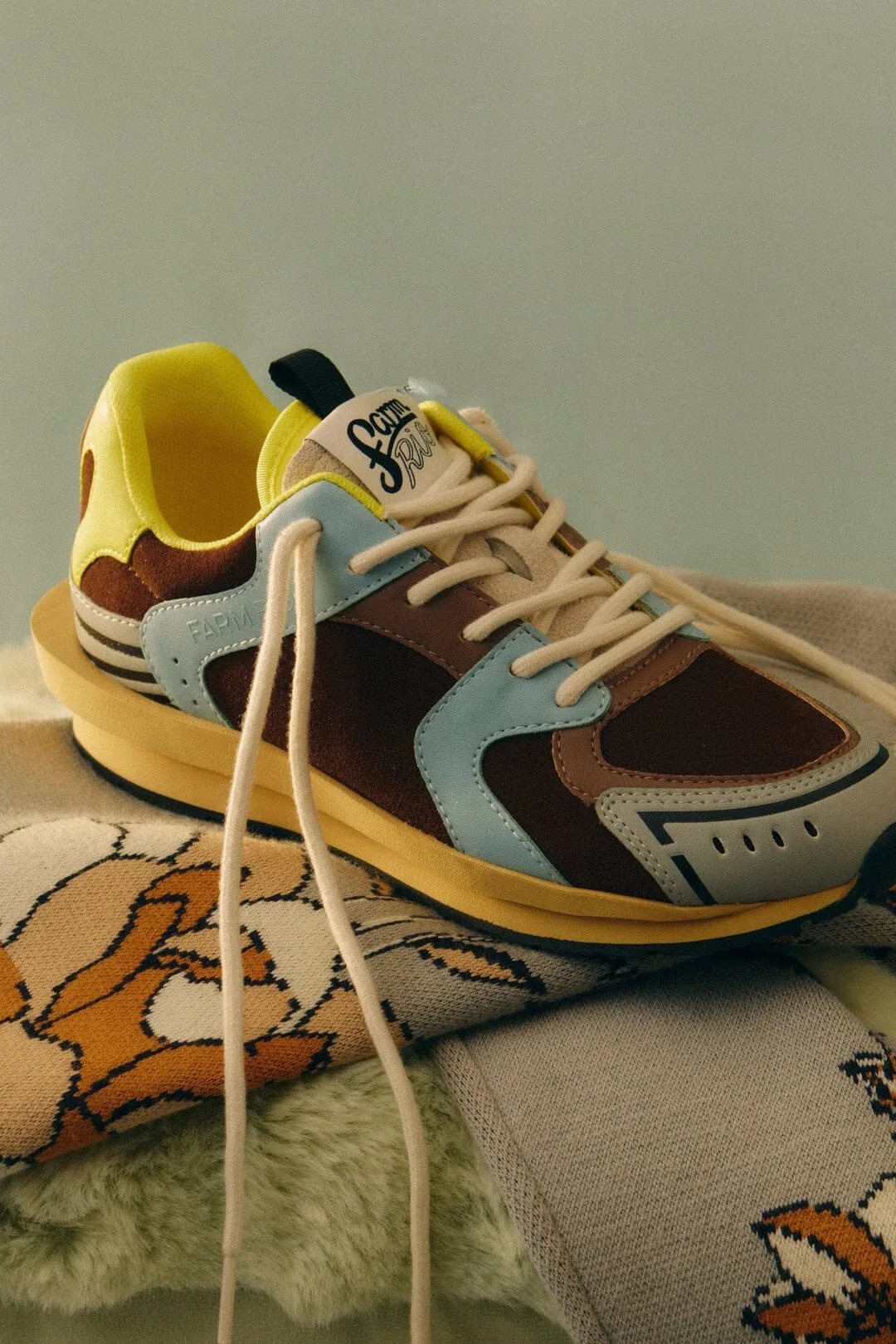 Farm Trekking Sneaker, Walnut / 5 by FARM Rio