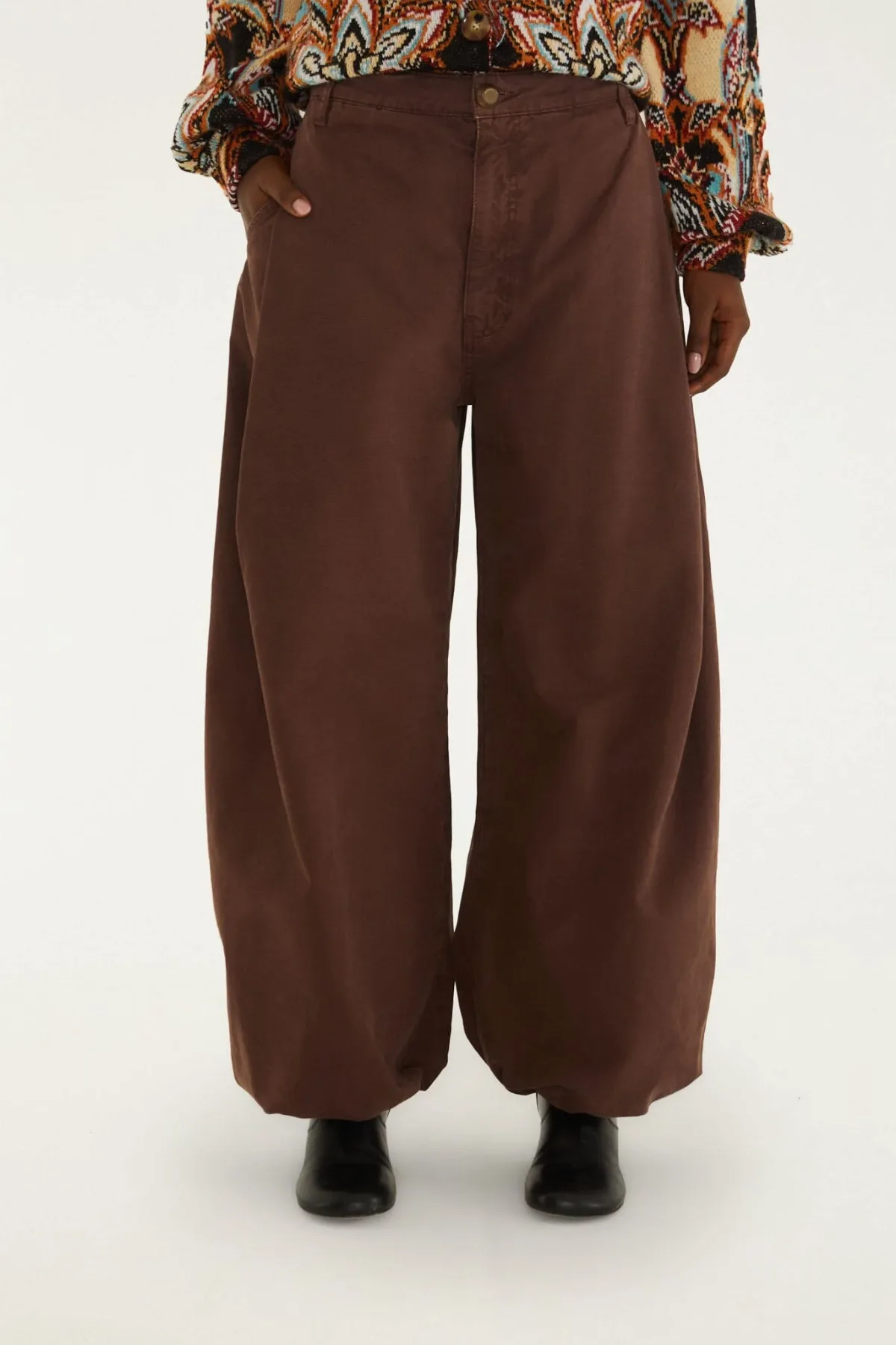 Balloon Pockets Twill Pants by FARM Rio