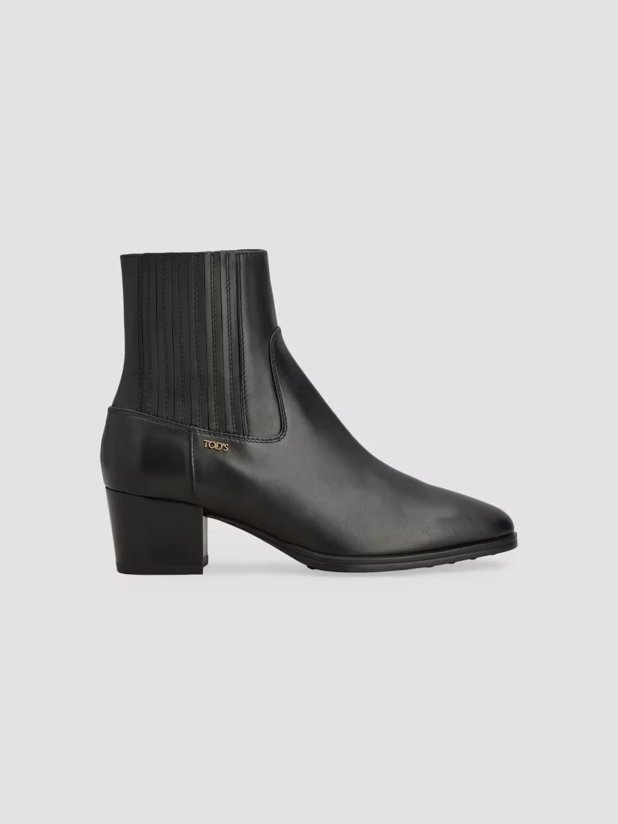 60MM Leather Boots by Tod's