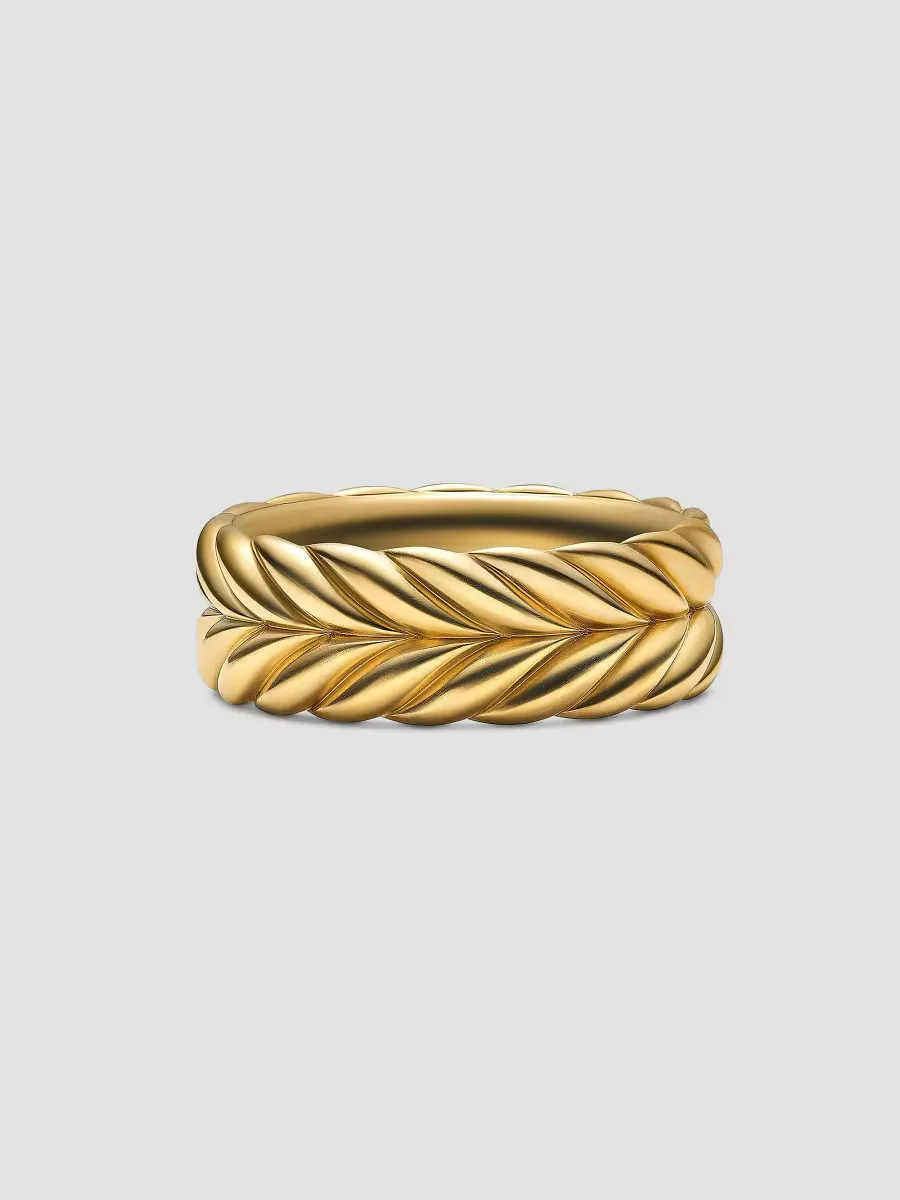 Chevron Band Ring in 18K Yellow Gold, 9MM