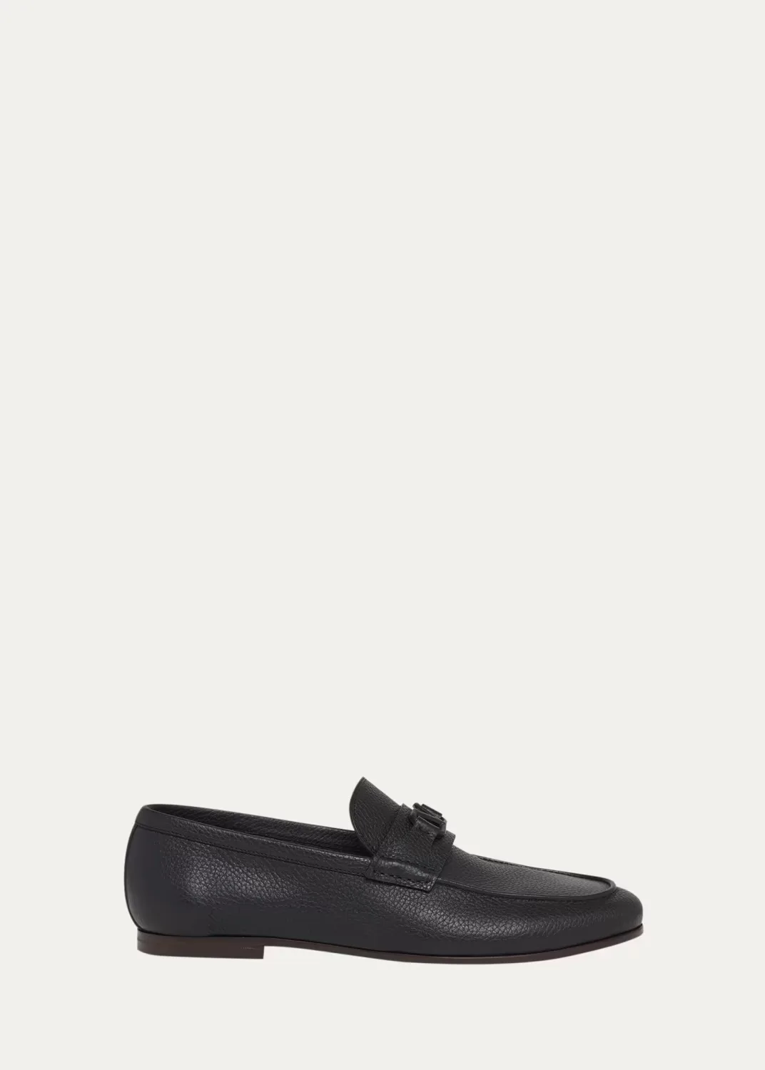 V-Logo Grained Leather Loafers
