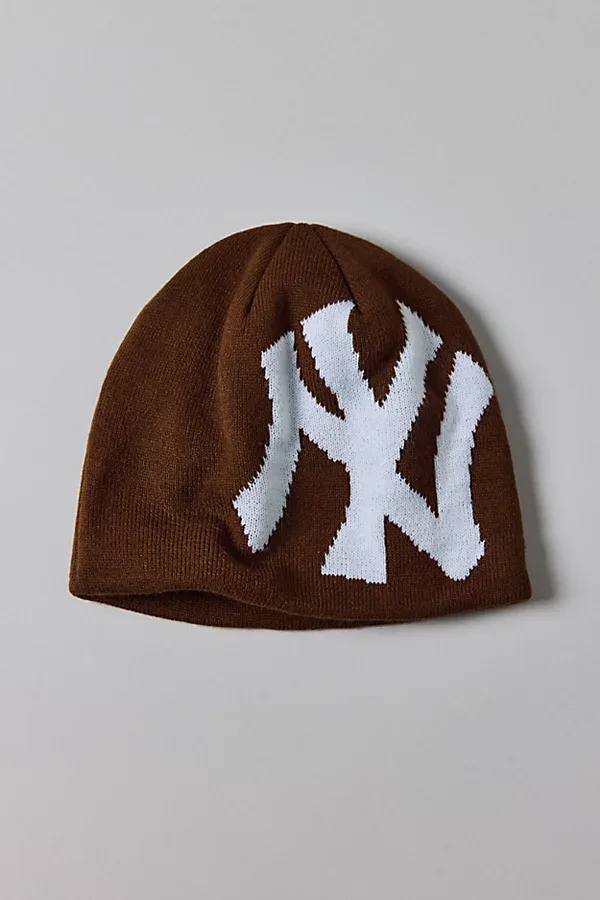 MLB New York Yankees Beanie by Mitchell & Ness