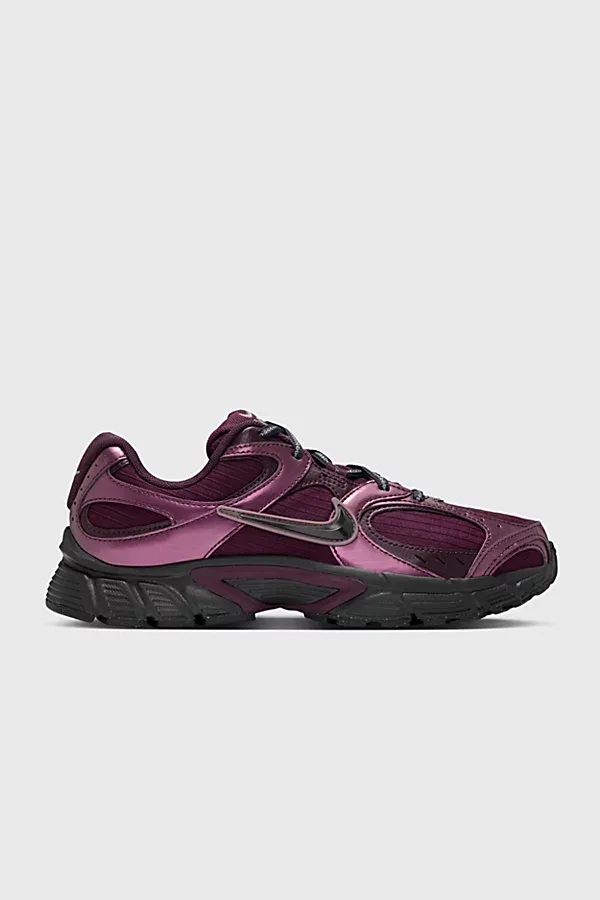 V5 RNR Sneakers by Nike