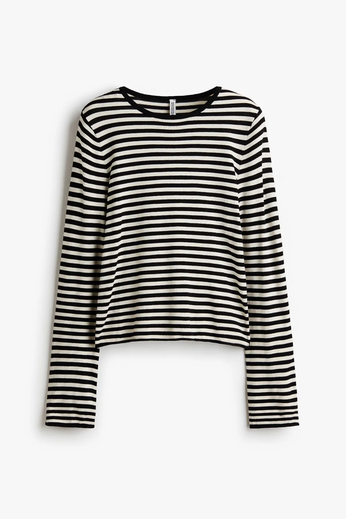 Long-Sleeved Fine-Knit Top