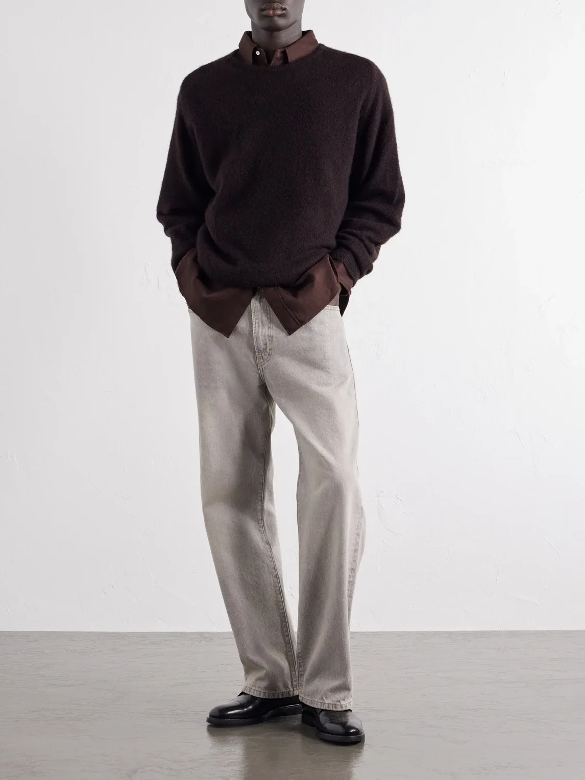Brushed Cashmere Sweater by Apresse