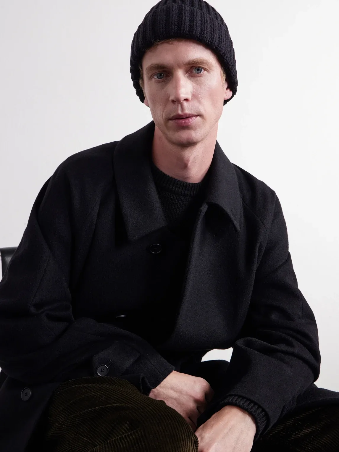 Ribbed Cashmere Beanie by Stffa