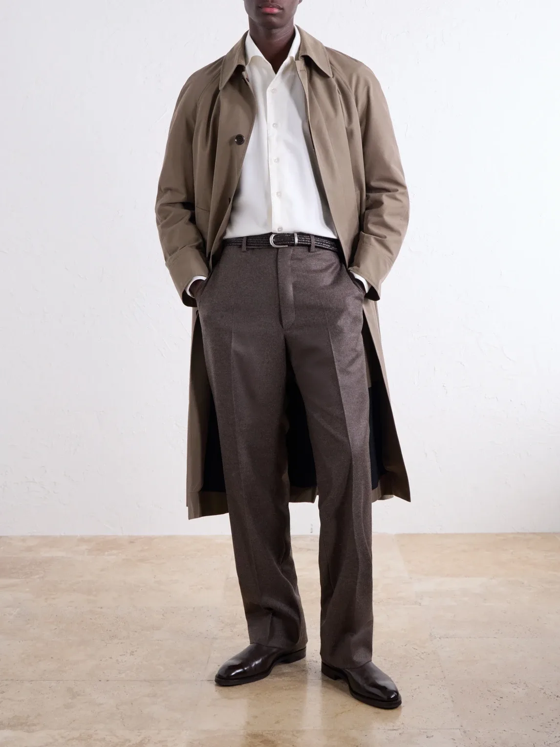 Cutaway-Collar Brushed Cotton-Twill Shirt