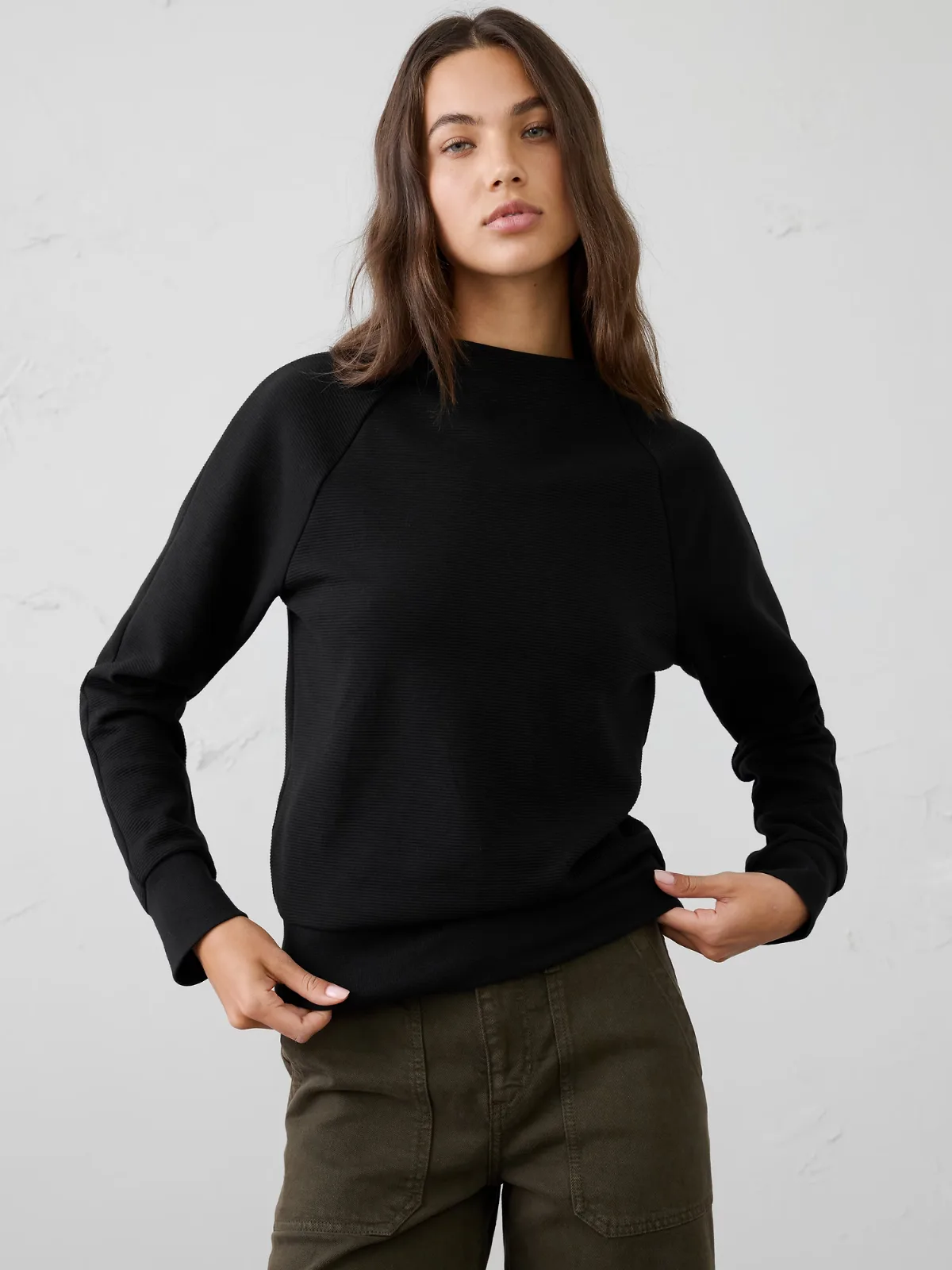 Ottoman Mock-Neck Sweatshirt