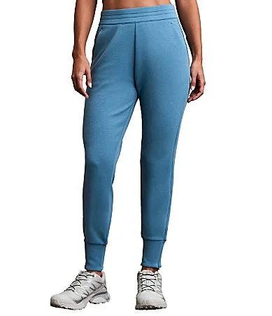 Dreamglow Tapered Leg Pants by Rhone