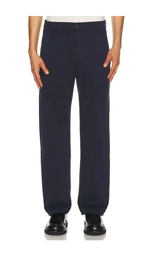 Alan Pant by Edmmond Studios