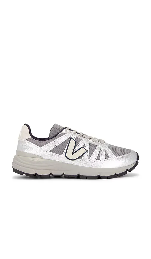 Salar Lite Sneaker by VEJA