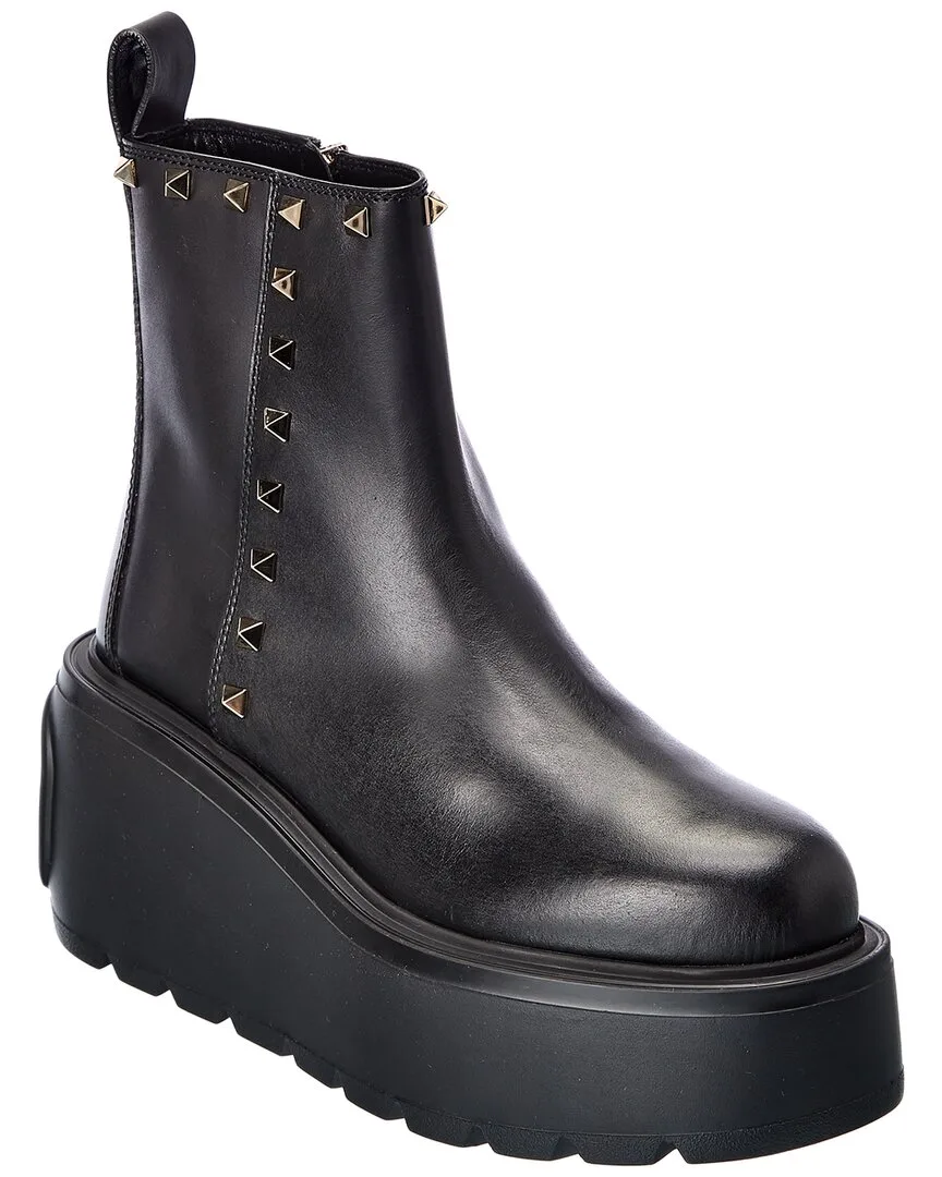 Uniqueform 85 Leather Boot by Valentino