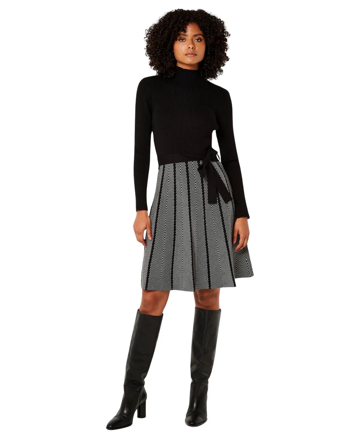 Mock Neck Long Sleeve Chevron Dress by Apricot