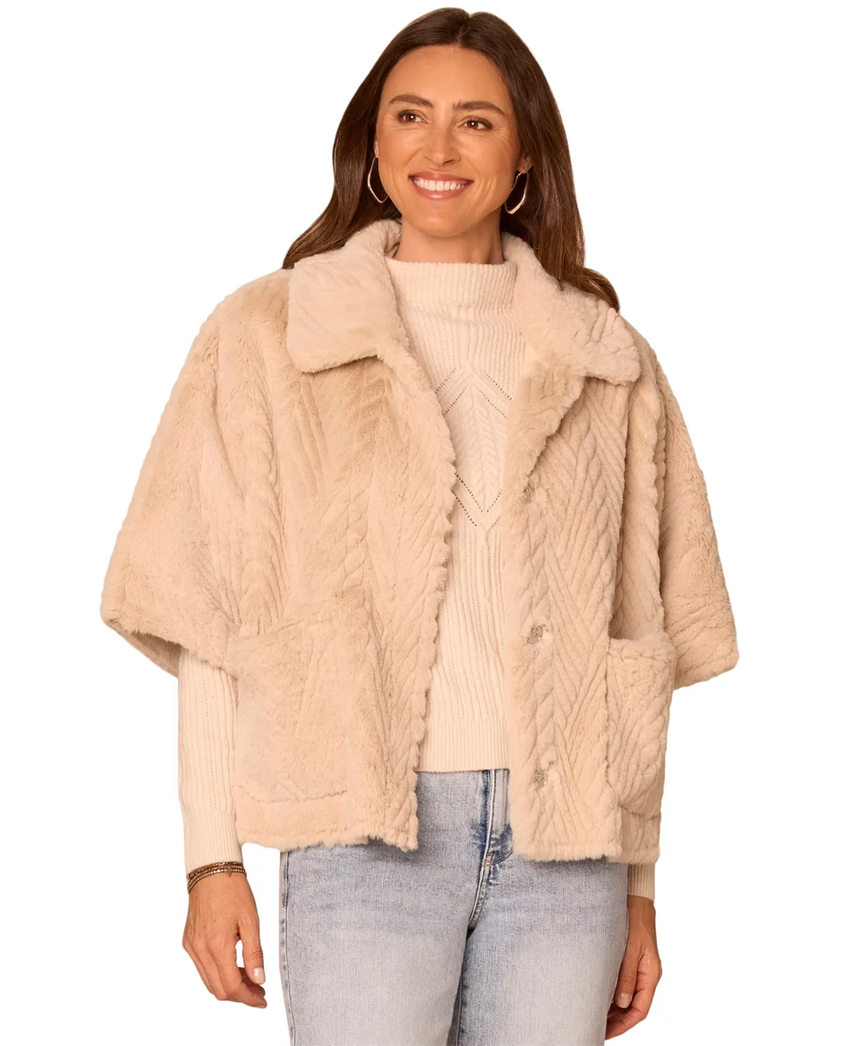 Faux Fur Wide-Collar Capelet