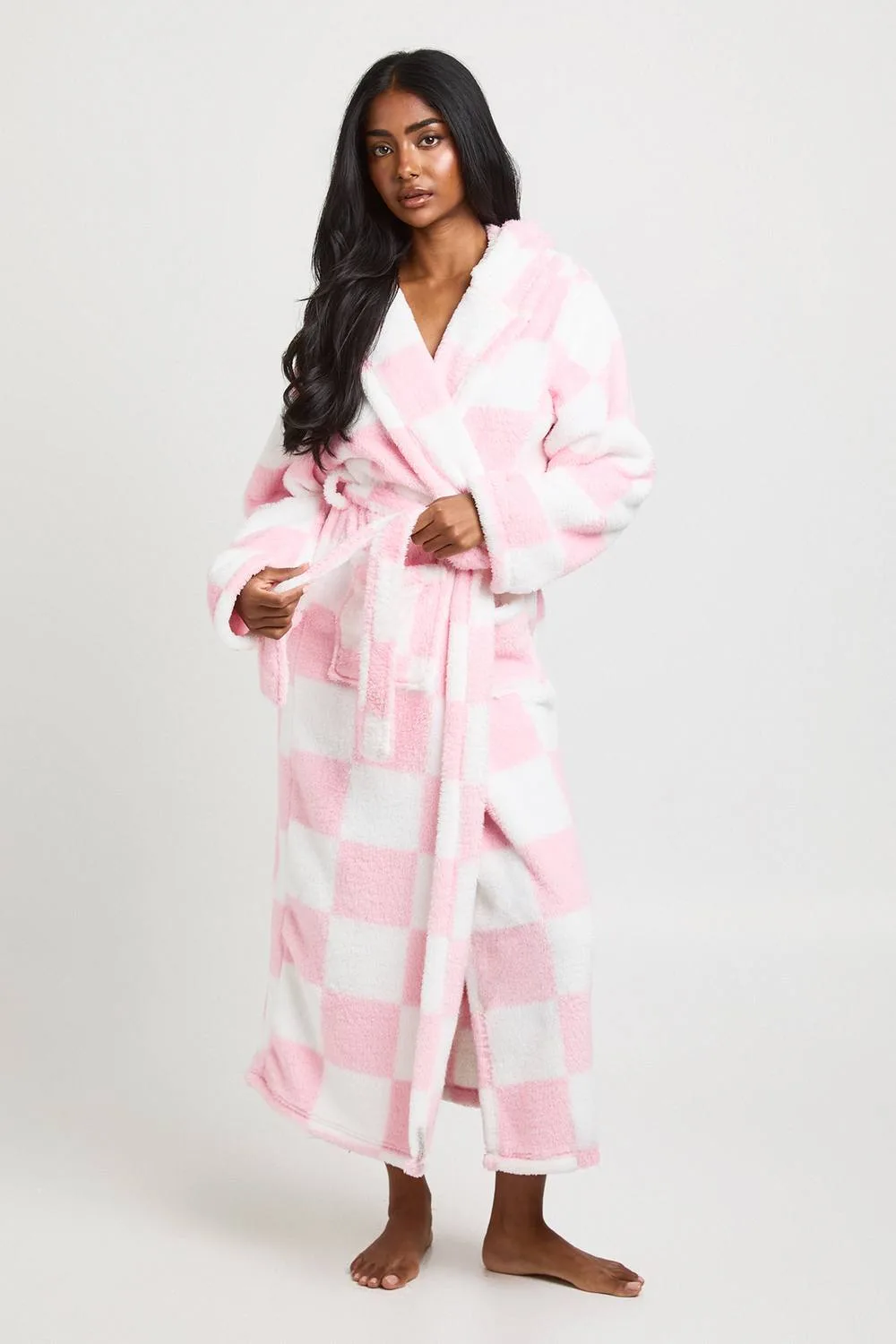 Checkerboard Fleece Hooded Long Dressing Gown by boohoo