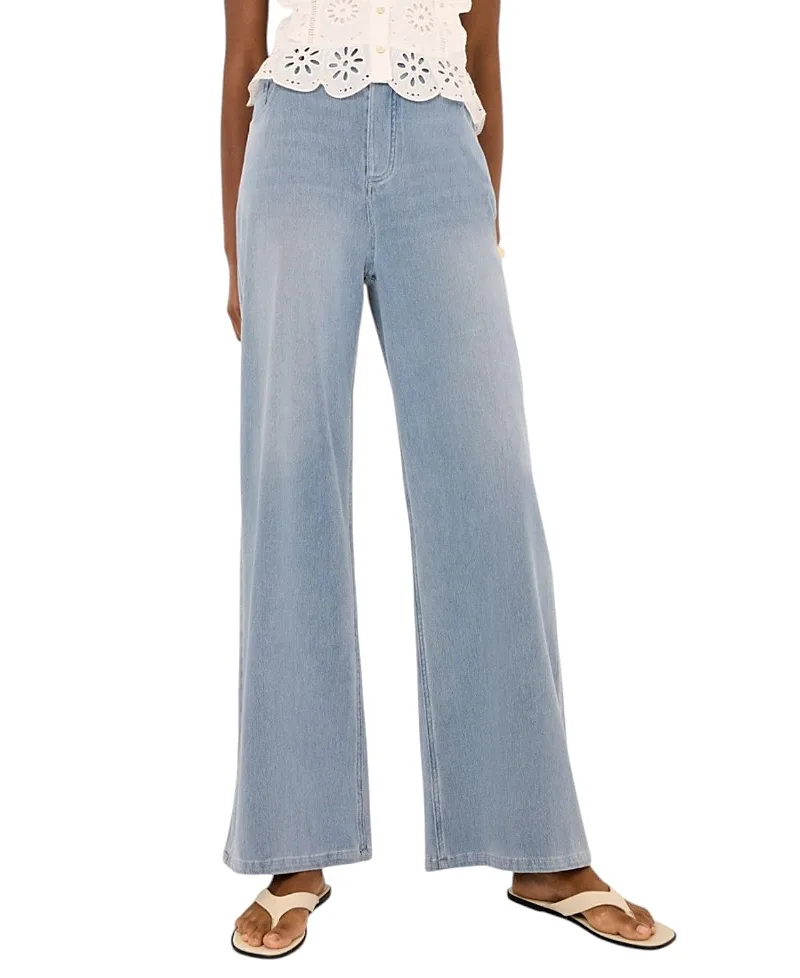 Stretch Denim Wide Leg Travel Jeans in Blue Wash by Mint Velvet