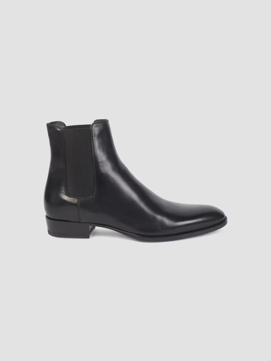 Wyatt Leather Chelsea Boots