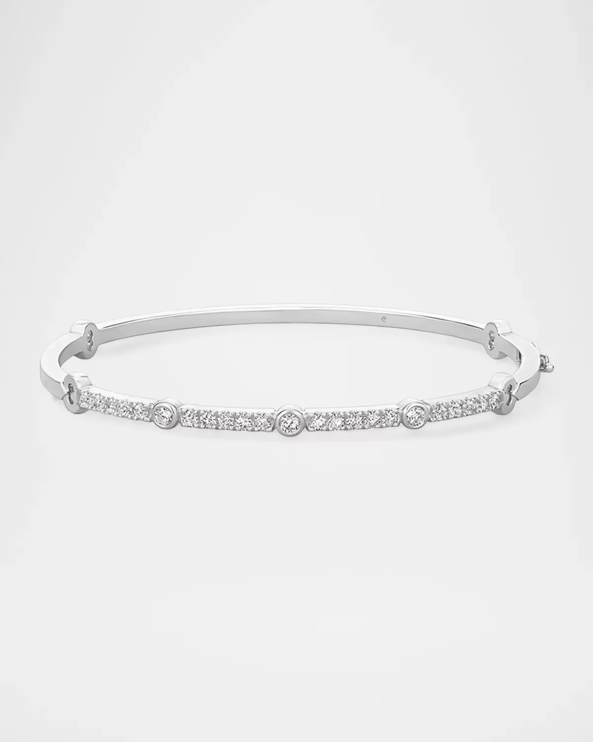 Copley 18K White Gold Diamond Bangle