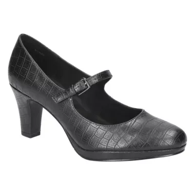 Zest Platform Pumps by Easy Street