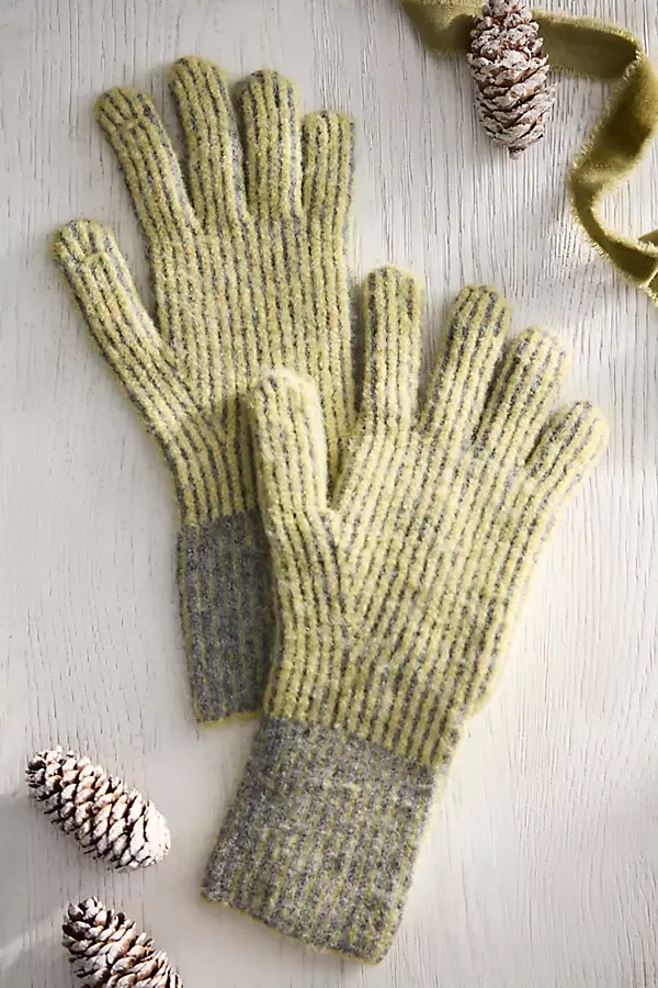 Cozy Stripe Gloves