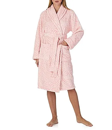 Printed Long Sleeve Shawl Collar Two-Tone Burn-Out Plush Short Robe