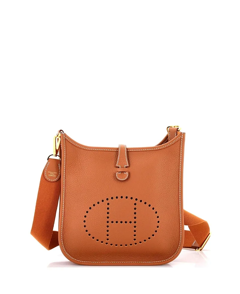 Pre-Owned Hermes 23 Evelyne Bag Gen Iii Clemence by Hermes