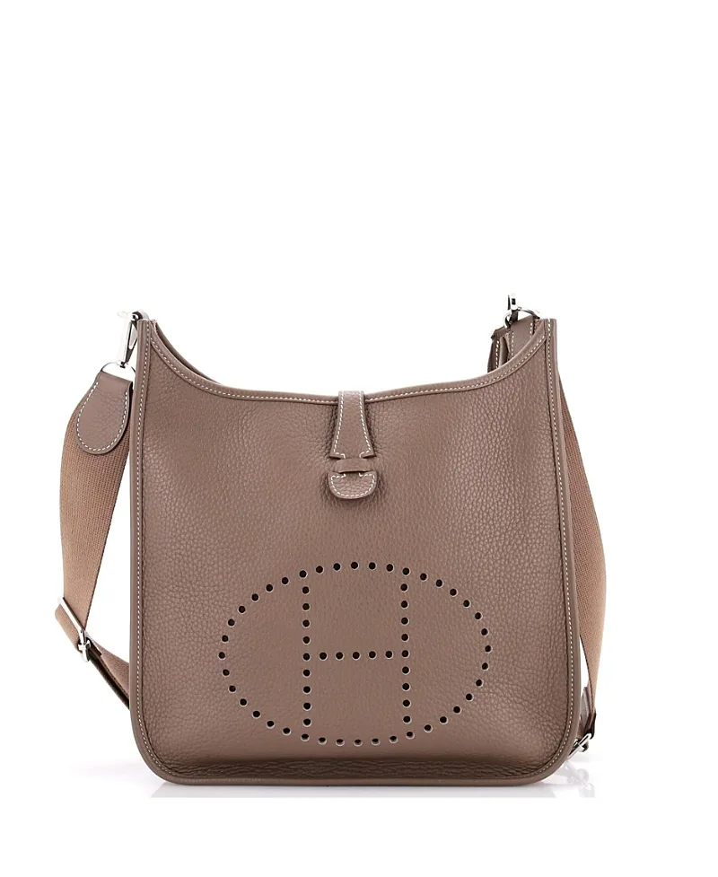 Pre-Owned Hermes Pm Evelyne Bag Gen Iii Clemence